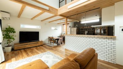 木のぬくもりを感じるブルックリンスタイルの家