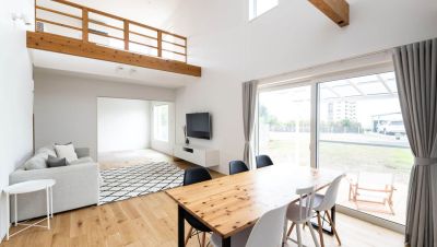 ワンフロアで暮らしを完結できる北欧モダンの家