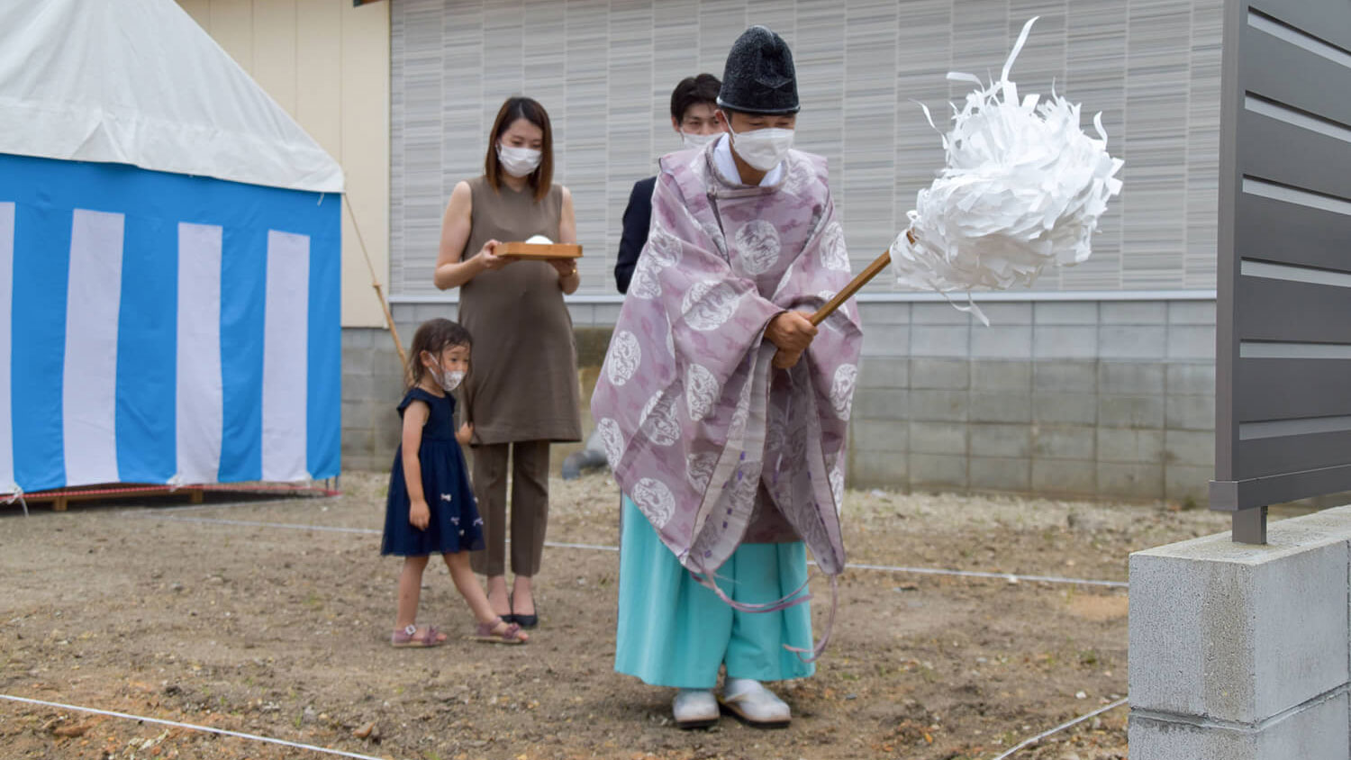 地鎮祭の意味や流れ、当日の服装や準備物【着工の前におこなわれる祭事】