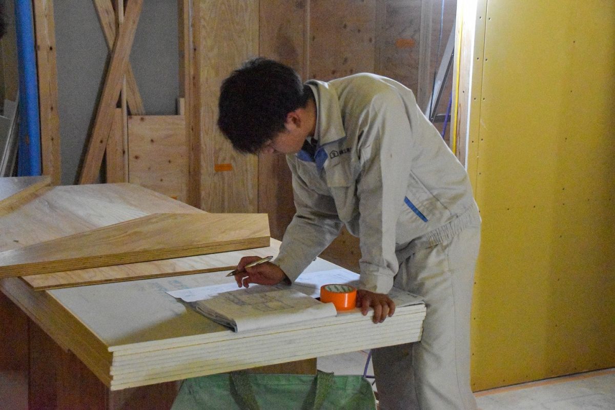 「福岡市早良区09」注文住宅現場リポート⑥【木工事】【階段】