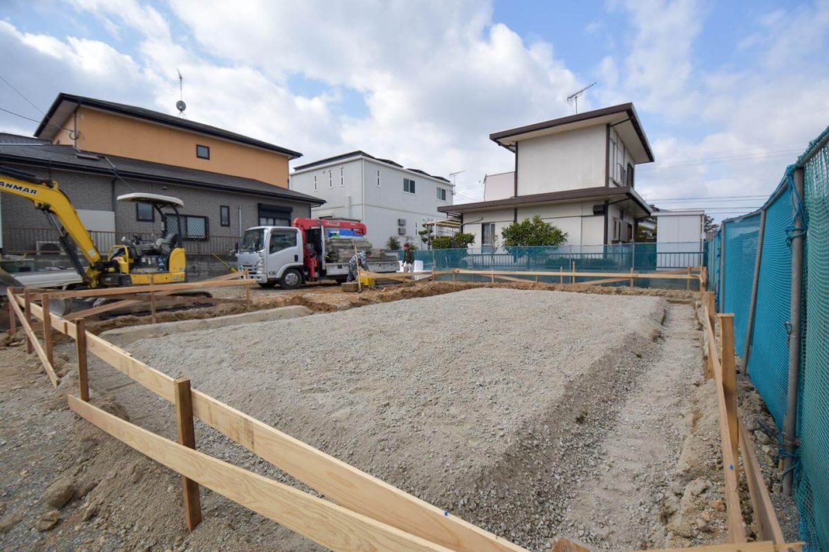 福岡県糟屋郡志免町07　注文住宅建築現場リポート②　～基礎工事・砕石転圧～