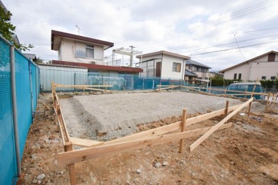 福岡県糟屋郡志免町07　注文住宅建築現場リポート②　～基礎工事・砕石転圧～