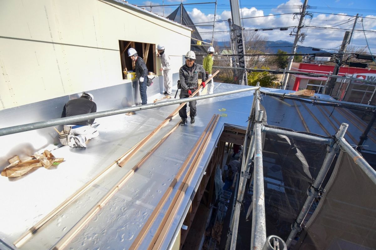 福岡県春日市11　注文住宅建築現場リポート④　～上棟式・２日目～