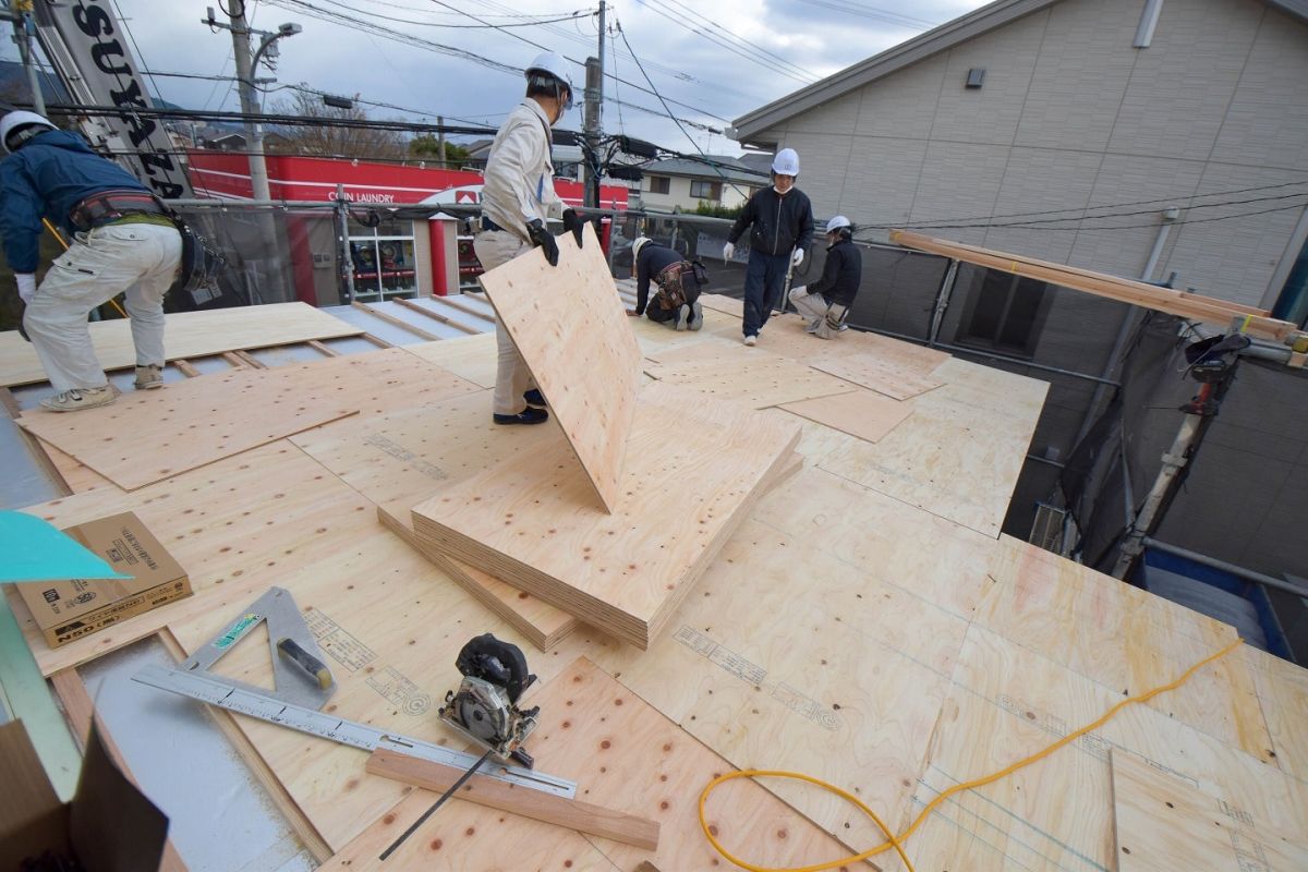 福岡県春日市11　注文住宅建築現場リポート④　～上棟式・２日目～