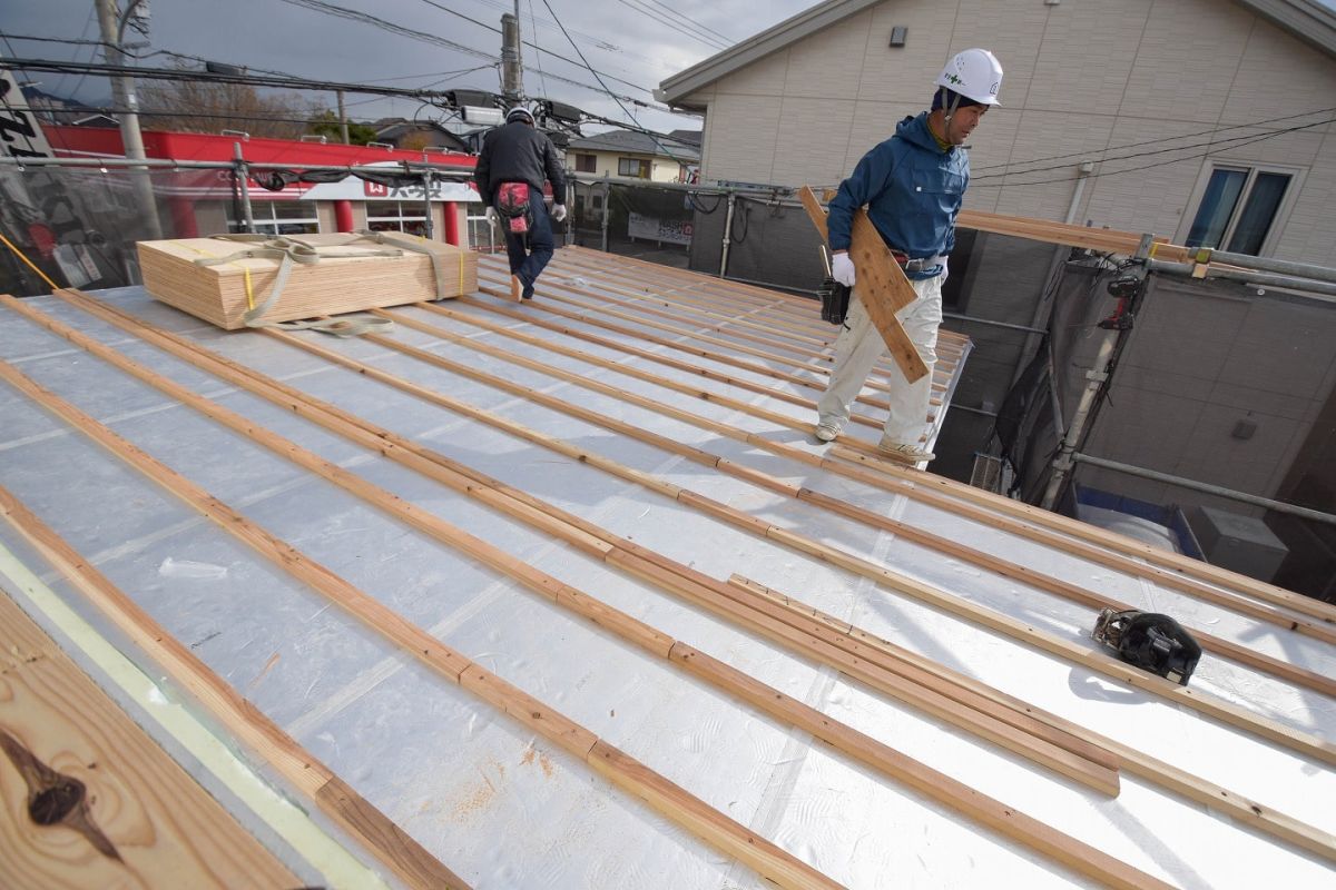 福岡県春日市11　注文住宅建築現場リポート④　～上棟式・２日目～