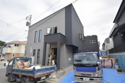 福岡市城南区06　注文住宅建築現場リポート⑩　～タイル工事～