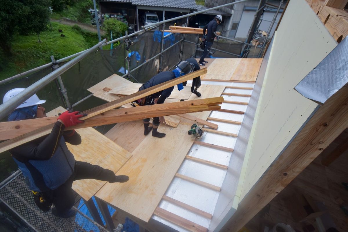 福岡県筑紫野市11　注文住宅建築現場リポート⑤　～上棟式・後編〜