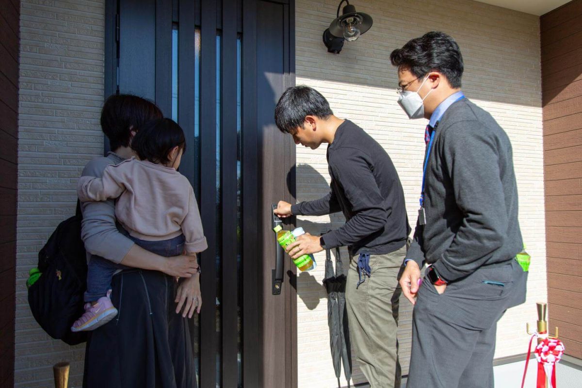 福岡県北九州市八幡西区01　注文住宅建築現場リポート⑦　～お引き渡し式～