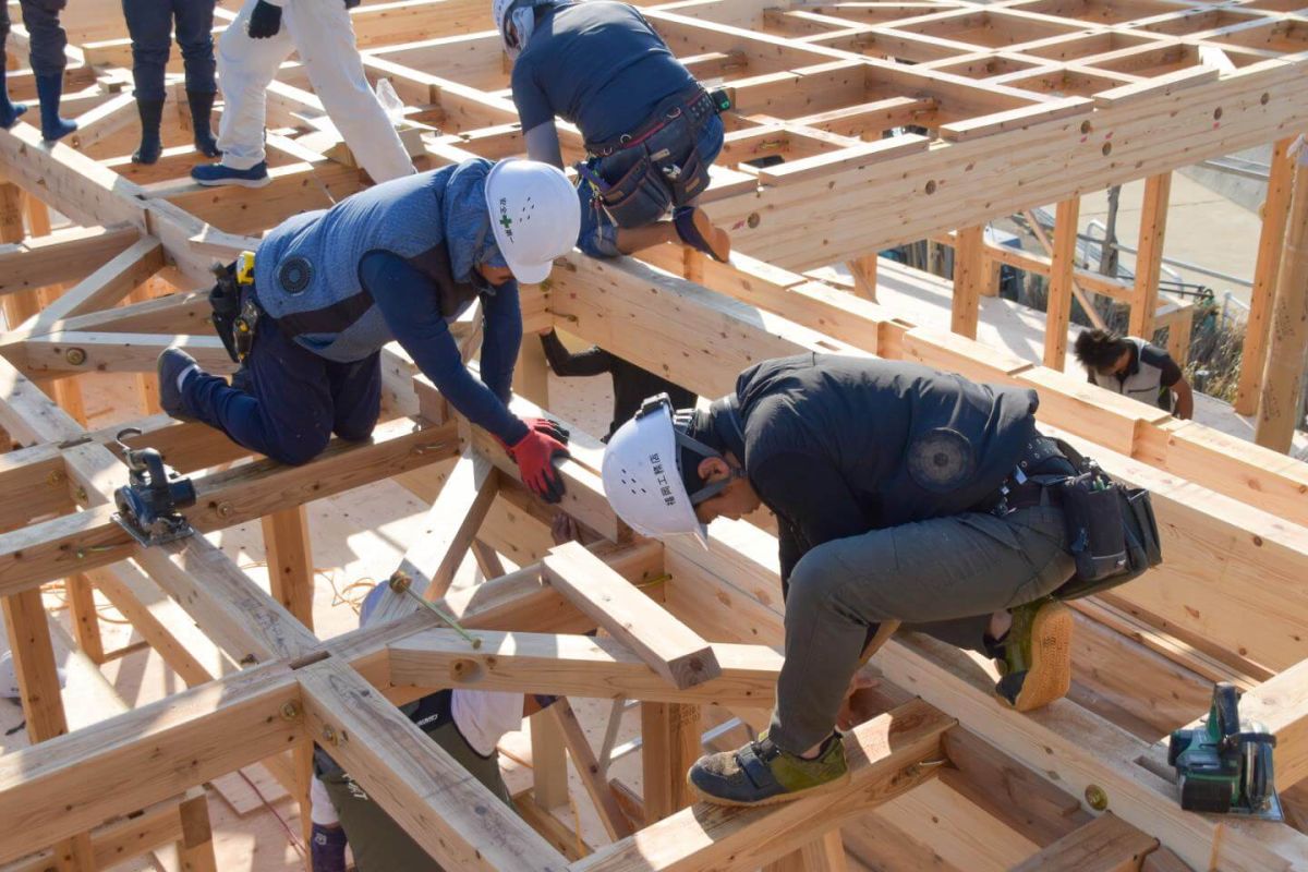 福岡県福岡市東区11　注文住宅建築現場リポート④　～上棟式２日目・午前〜