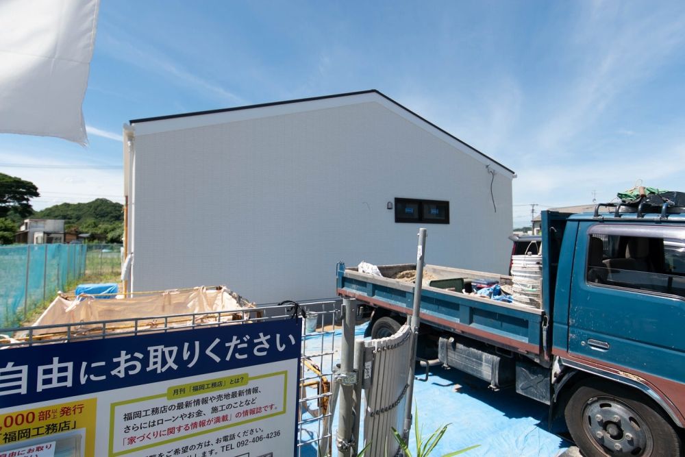 福岡県糟屋郡粕屋町03　注文住宅建築現場リポート⑪　～木工事・建具枠取付～