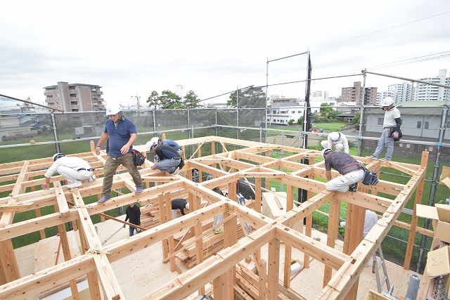 福岡市東区05　注文住宅建築現場リポート⑥　～上棟式～