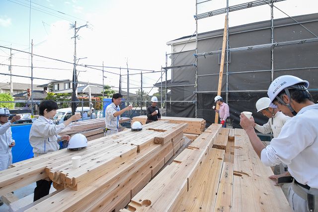 福岡市城南区03　注文住宅建築現場リポート④　～祝・上棟式 １日目～