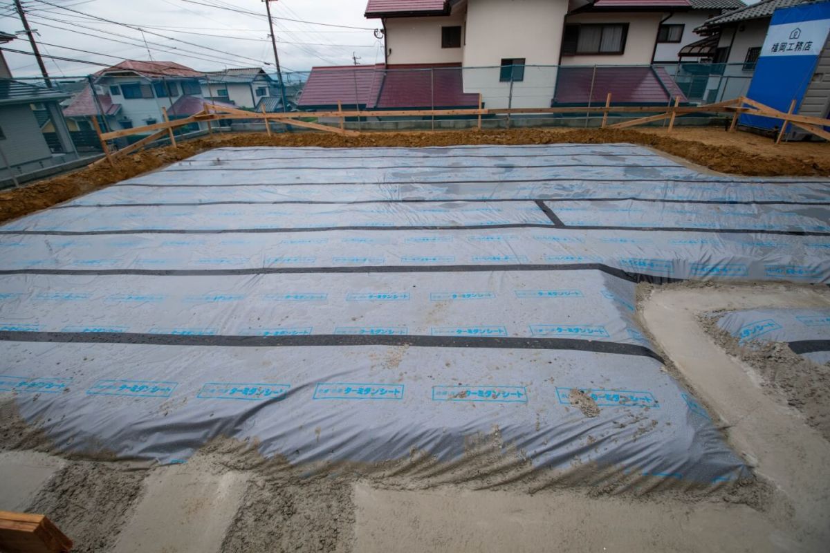 福岡県福岡市東区10　注文住宅建築現場リポート②　～基礎工事・ターミダンシート〜