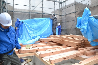 福岡県春日市紅葉ヶ丘西02　注文住宅建築現場リポート④　～上棟式～