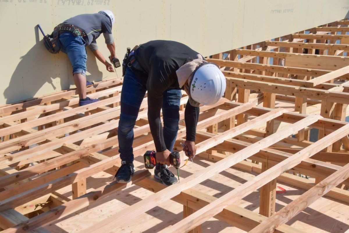 福岡県福岡市東区11　注文住宅建築現場リポート⑤　～上棟式２日目・午後〜