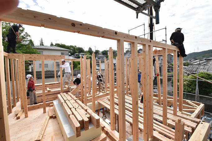 福岡県糟屋郡宇美町02　注文住宅建築現場リポート⑤　～上棟式～