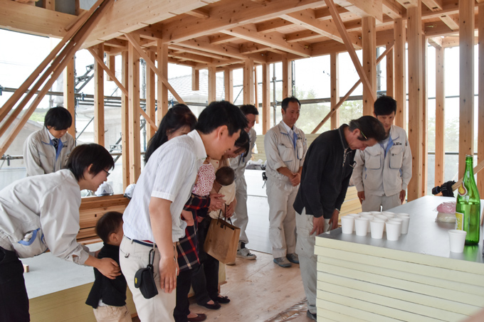 福岡県糟屋郡宇美町02　注文住宅建築現場リポート⑤　～上棟式～