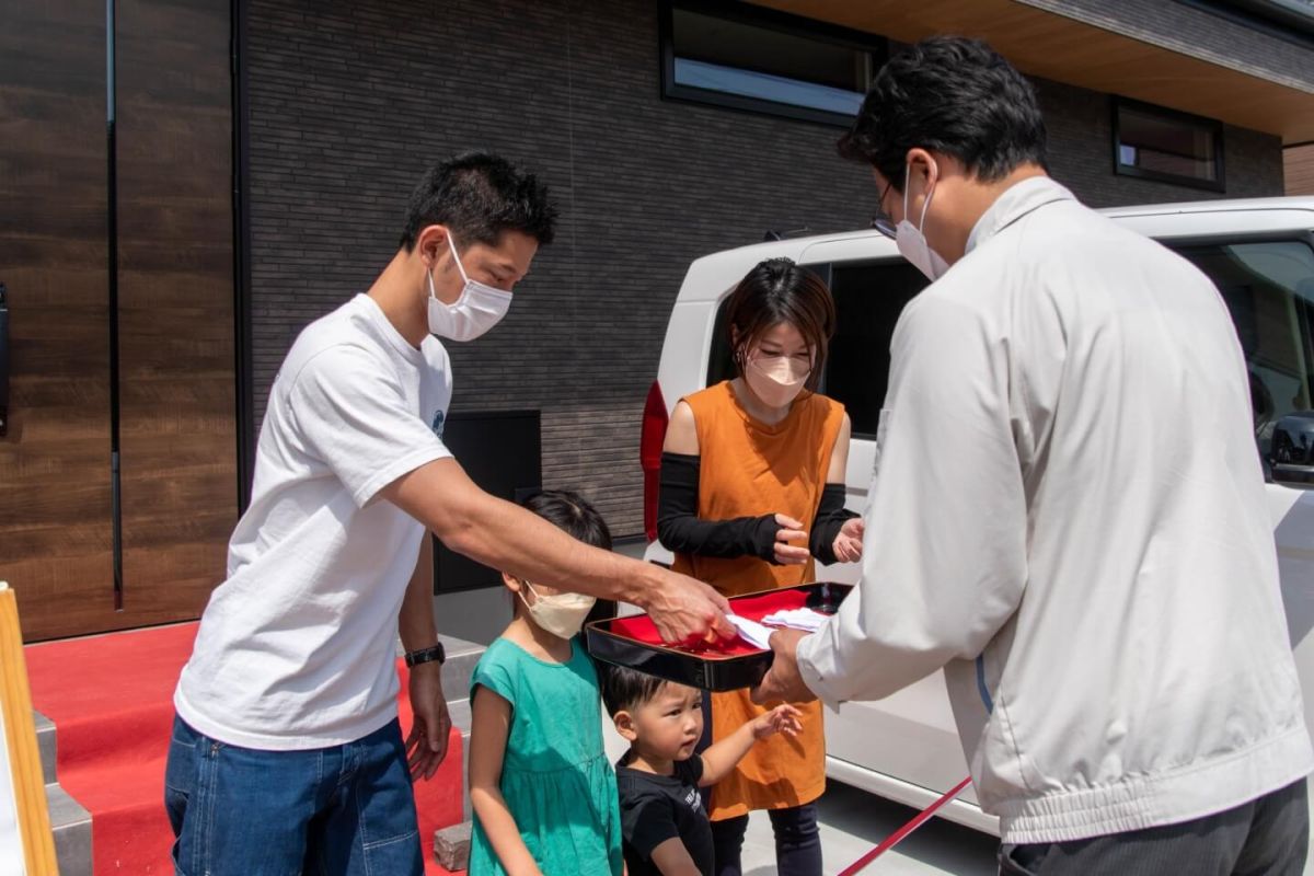 福岡県飯塚市01　注文住宅建築現場リポート④　～祝・お引渡し式～