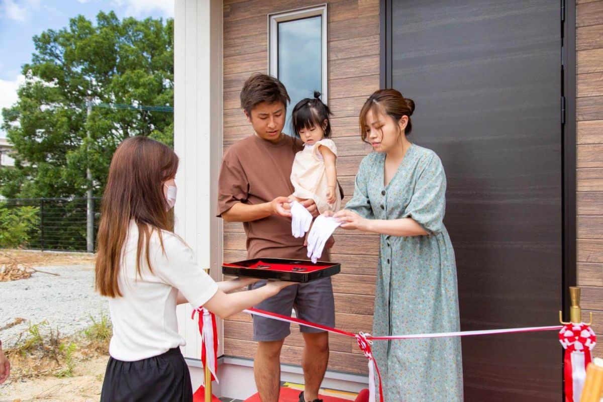 福岡県飯塚市有安字鳥羽01　注文住宅建築現場リポート⑧　～お引き渡し式～