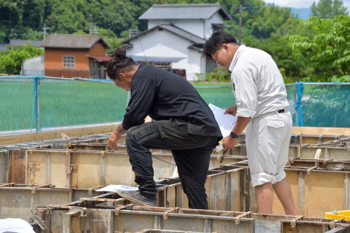 福岡県筑紫野市11　注文住宅建築現場リポート③　～基礎工事・生コン打設〜