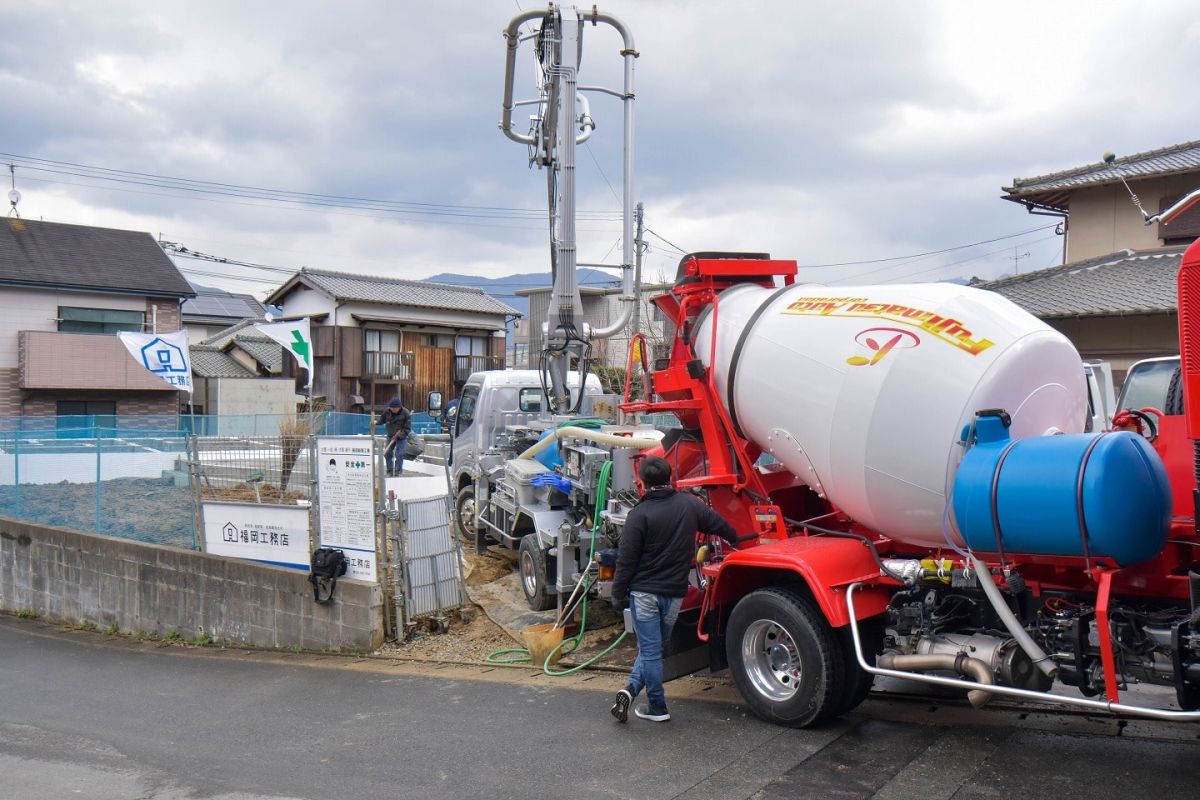 福岡県糟屋郡宇美町03　注文住宅建築現場リポート②　～基礎工事・生コン打設～