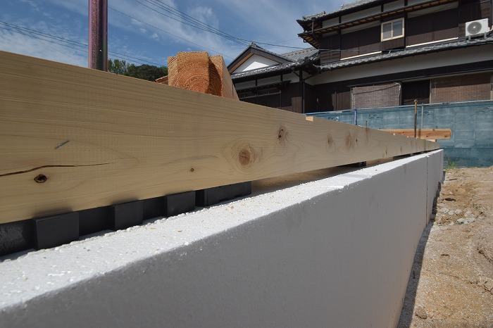 「朝倉郡筑前町中牟田01」注文住宅現場リポート③【木工事】【土台敷き】