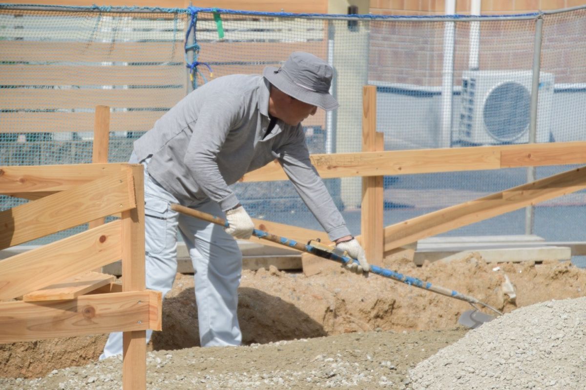 福岡県大野城市04　注文住宅建築現場リポート②　～基礎工事・砕石転圧～