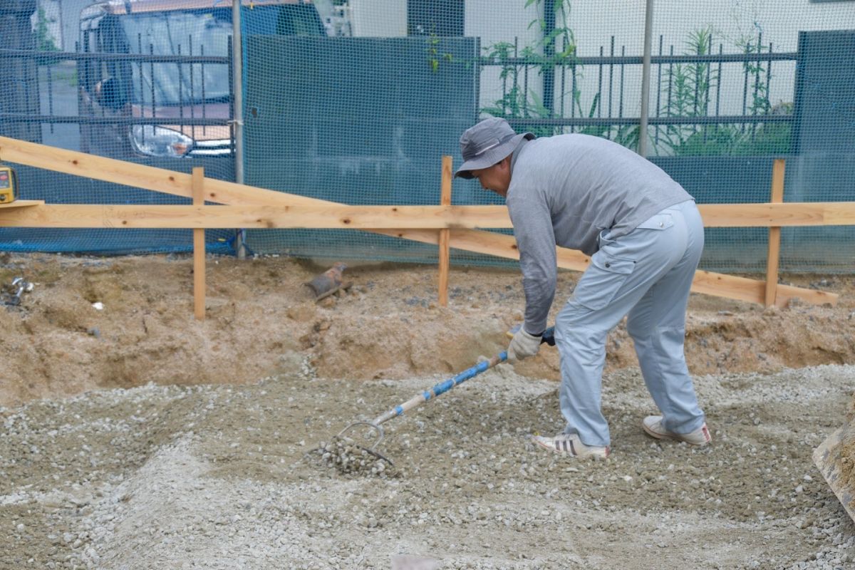 福岡県大野城市04　注文住宅建築現場リポート②　～基礎工事・砕石転圧～