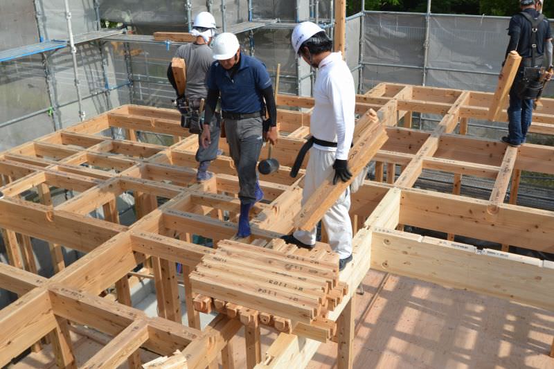 福岡県春日市星見ヶ丘01　注文住宅建築現場リポート⑤　～上棟式～