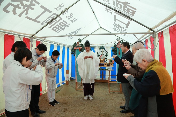 福岡市中央区03　注文住宅建築現場リポート①　～地鎮祭～