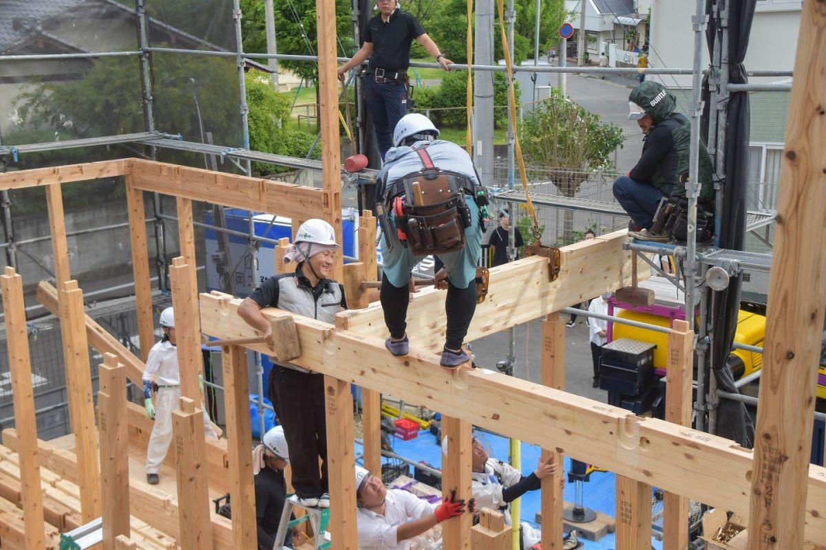 「福岡市早良区有田01」注文住宅現場リポート③【上棟式】