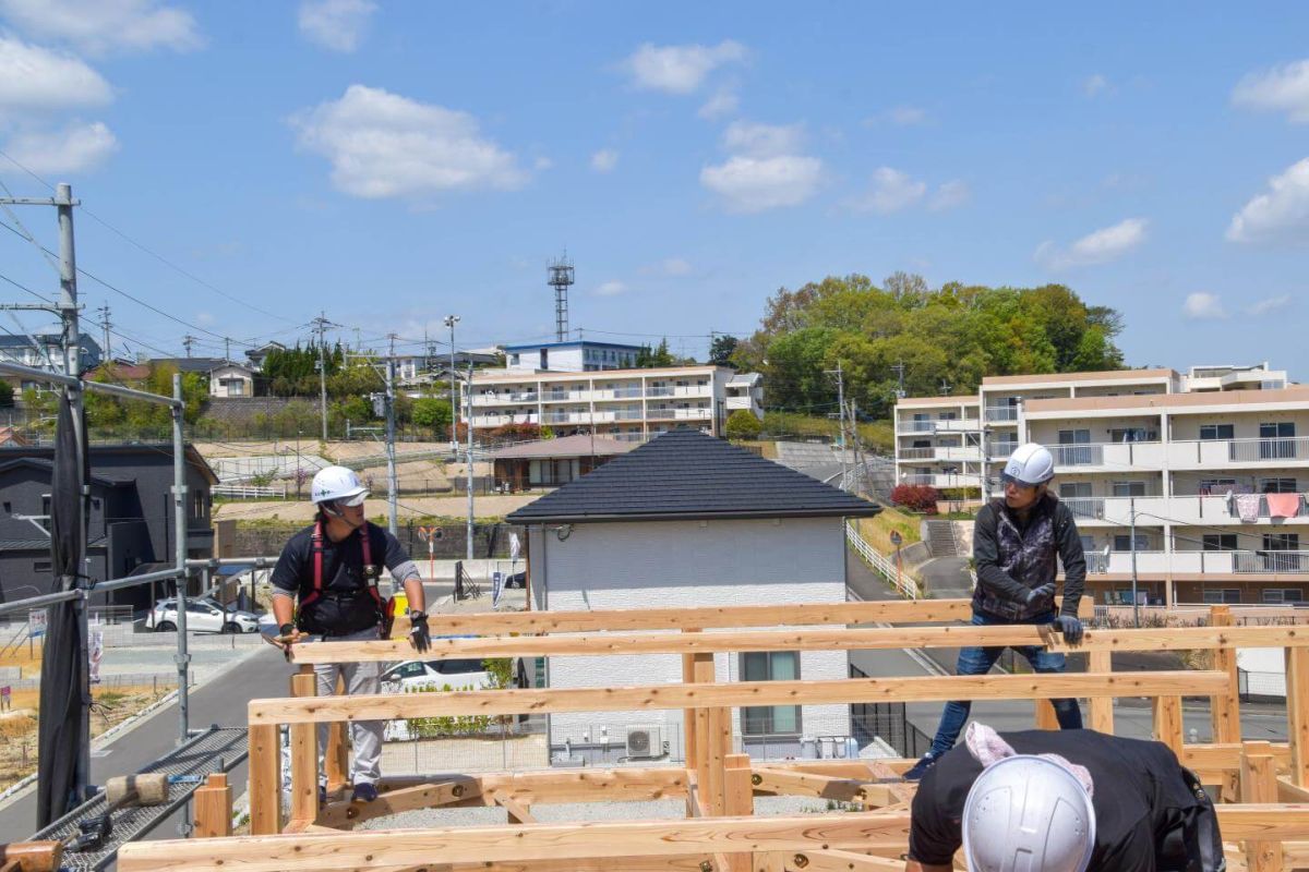 福岡県飯塚市有安字鳥羽01　注文住宅建築現場リポート③　～上棟式・前編～