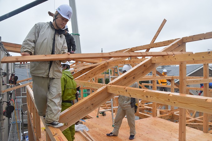 福岡市南区的場02　注文住宅建築現場リポート⑤　～上棟式～