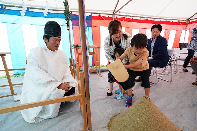 福岡市東区05　注文住宅建築現場リポート①　～地鎮祭～