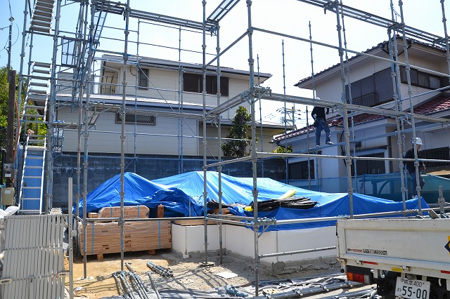 「福岡市早良区04」注文住宅現場リポート③【足場工事】