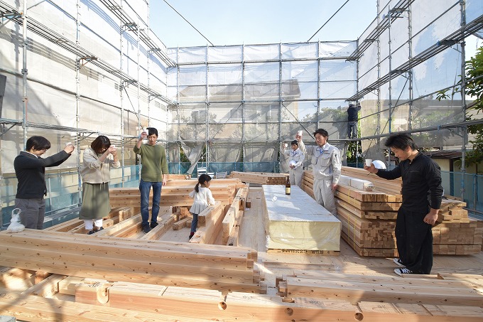 福岡県春日市05　注文住宅建築現場リポート⑤　～上棟式～