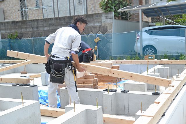 福岡市東区06　注文住宅建築現場リポート③　～土台敷～