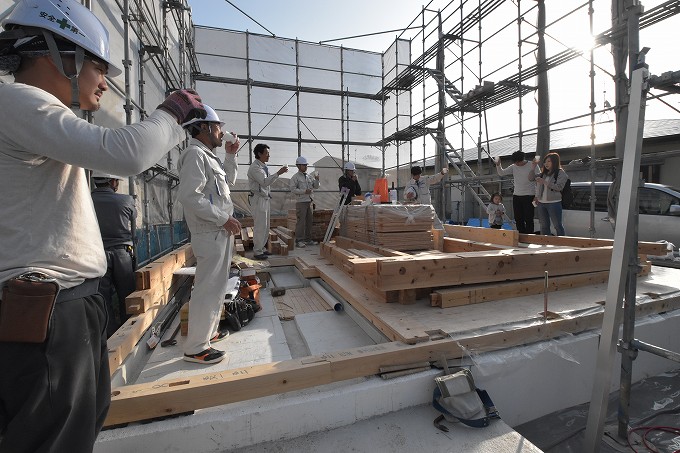 福岡県古賀市01　注文住宅建築現場リポート⑥　～上棟式～