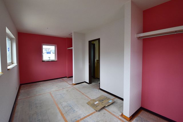 「福岡市城南区七隈03」注文住宅現場リポート⑨【内装工事】【クロス】