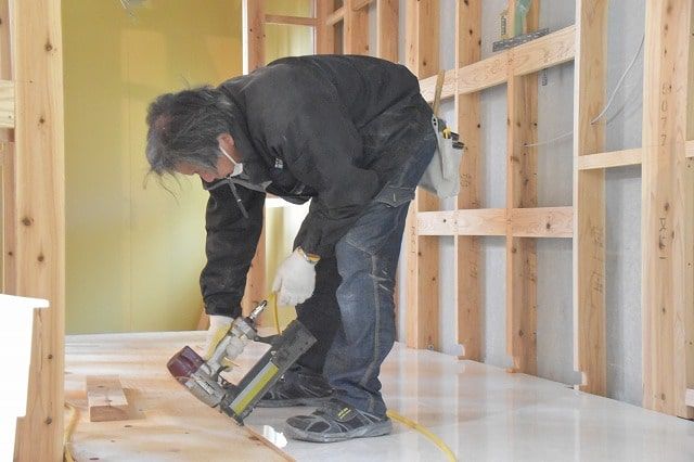 「筑紫野市04」注文住宅現場リポート⑩【木工事】【床材】