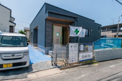 福岡県糟屋郡志免町04　注文住宅建築現場リポート⑥　～内装工事・クロス貼り～