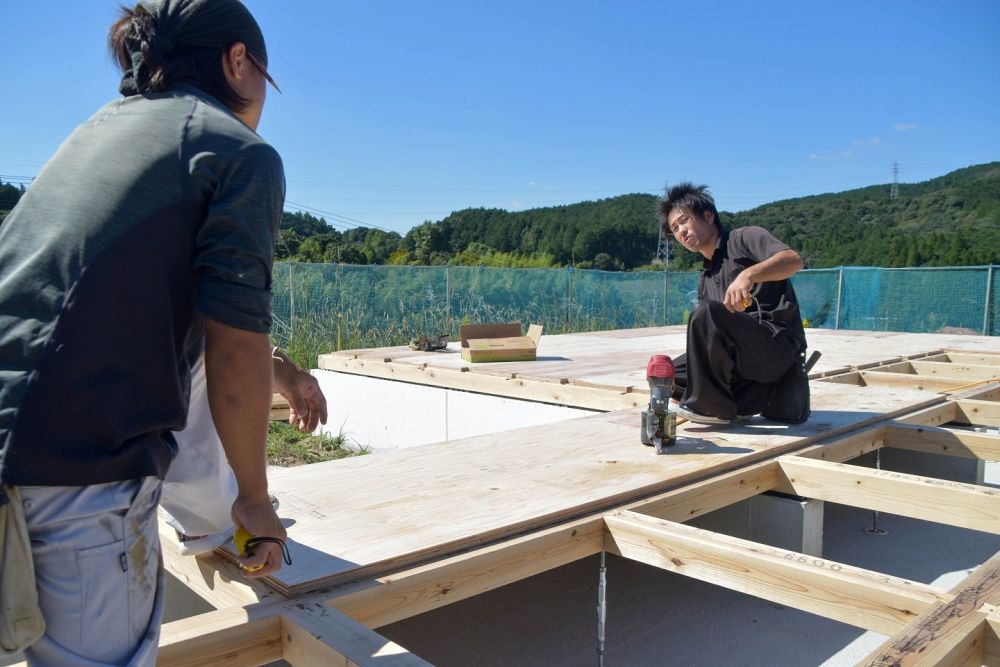 福岡県朝倉市01　注文住宅建築現場リポート③　～木工事・土台敷～