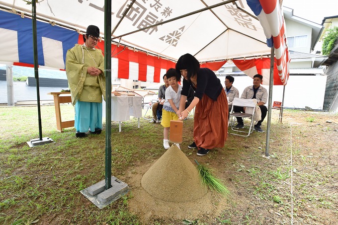 福岡市東区04　注文住宅建築現場リポート①　～地鎮祭～