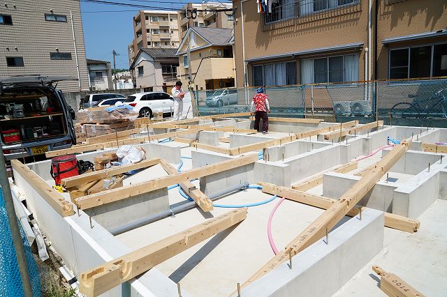 「福岡市早良区曙01」注文住宅現場リポート③【木工事】【土台敷き】