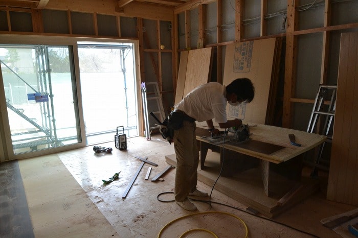 「福岡市南区10」注文住宅現場リポート⑧【木工事】【床材】