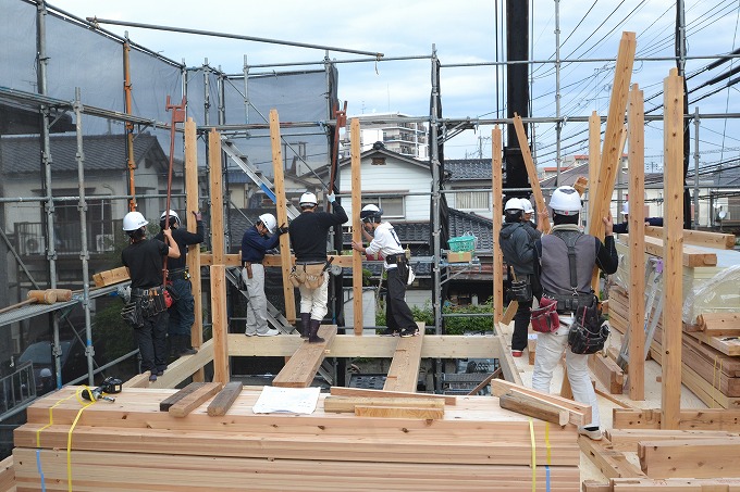 福岡市南区五十川03　注文住宅建築現場リポート⑤　～上棟式＆餅まき式～