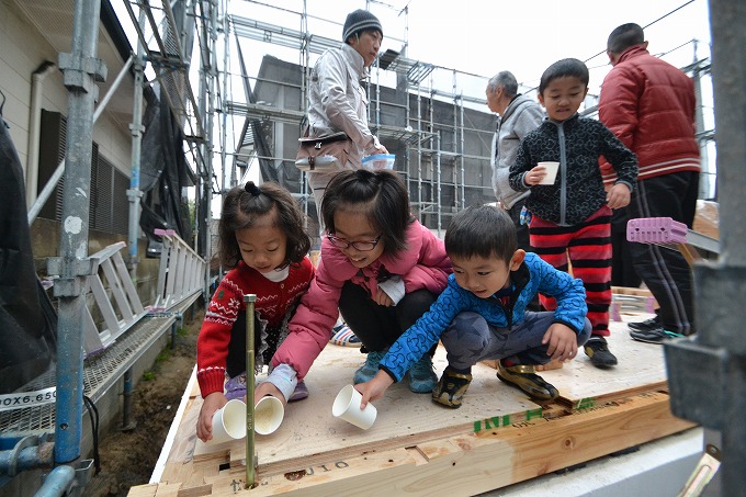 福岡市南区五十川03　注文住宅建築現場リポート⑤　～上棟式＆餅まき式～