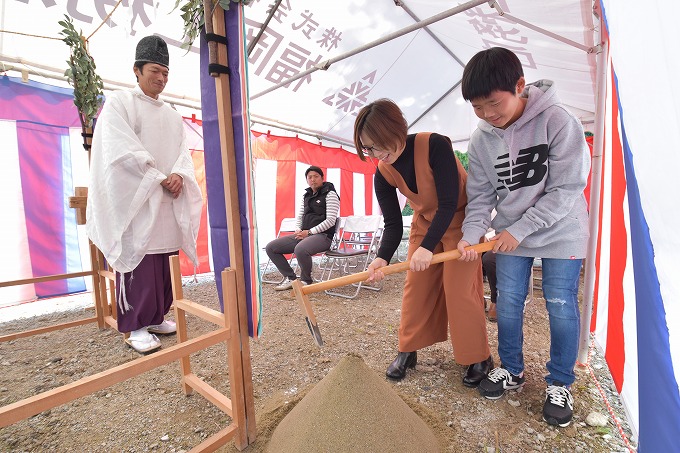 「太宰府市青葉台01」注文住宅現場リポート①【地鎮祭】