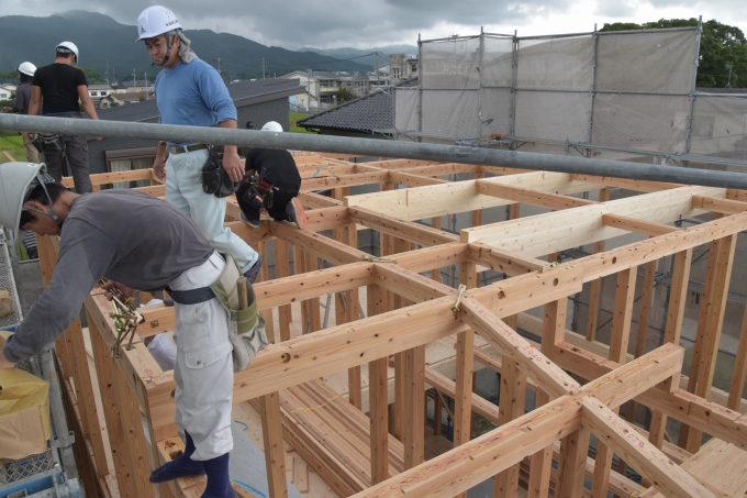 福岡県朝倉郡筑前町中牟田01　注文住宅建築現場リポート④　～上棟式～