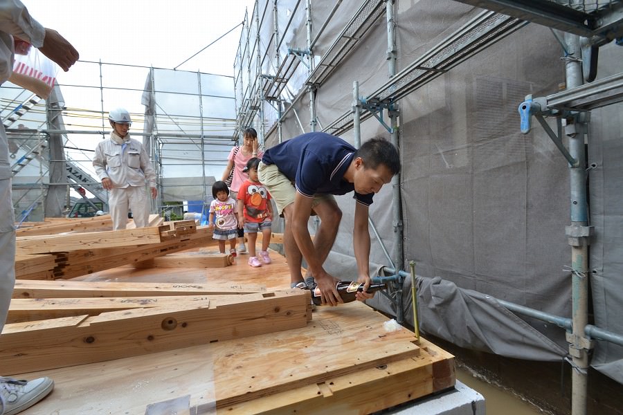 福岡県春日市紅葉ヶ丘西03　注文住宅建築現場リポート⑤　～上棟式～